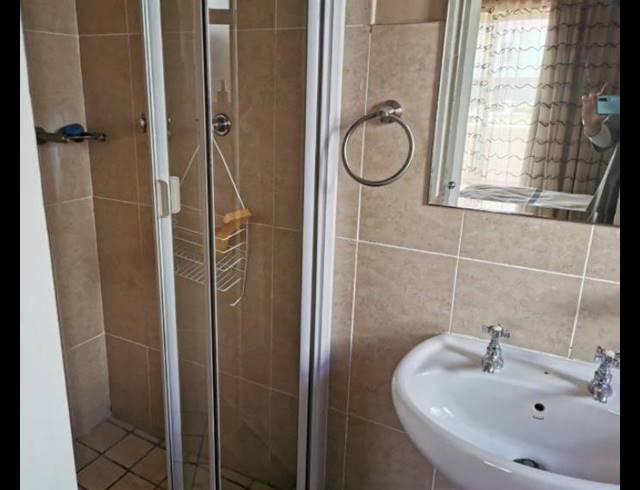 1 BEDROOM APARTMENT RENTED IN WALMER HEIGHTS